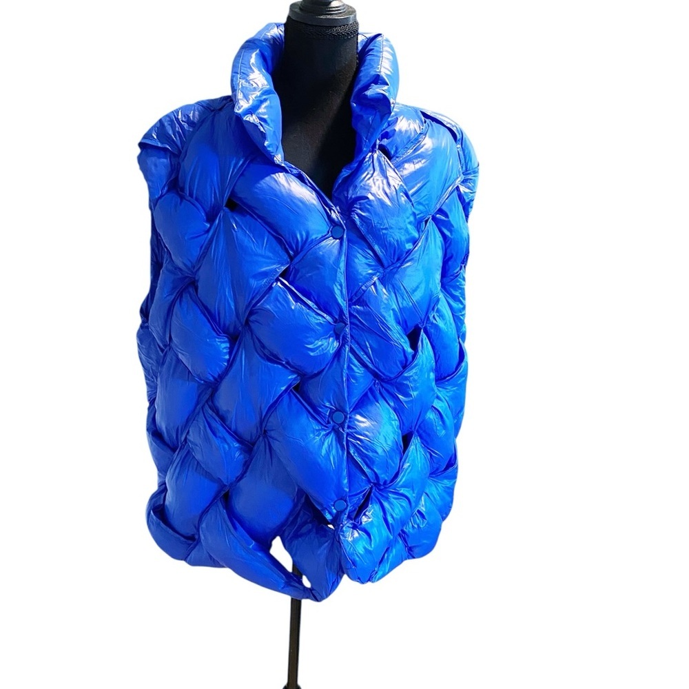 BUCKETLIST Rare Cobalt Blue Open Weave Puffer Vest Size Large - Picture 5 of 9
